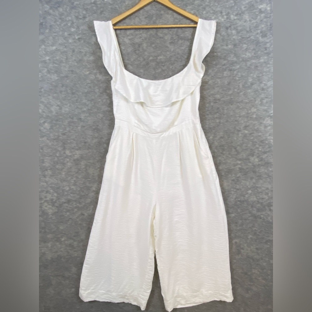 Greylin Wide Leg Cropped Jumpsuit Size L White Sleeveless Ruffle Boho Chic